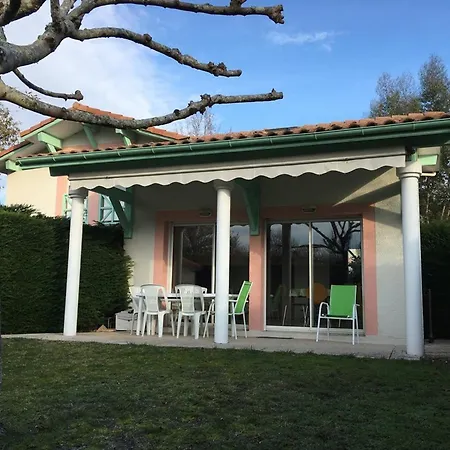 Maison Duplex A Avec 2 Chambres, Jardin Et Parking - Proche Et - Fr-1-877-43 Apartament